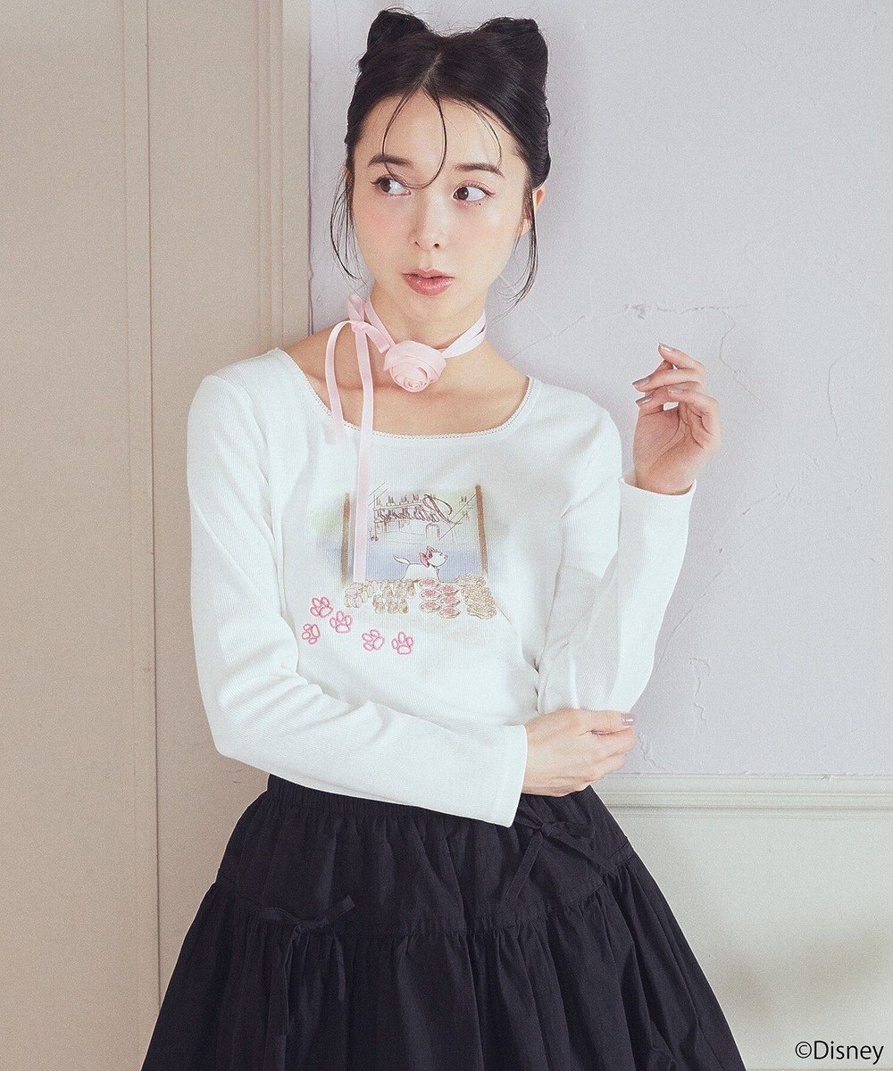 earth music&ecology Ｄｉｓｎｅｙ／Ｍａｒｉｅスクエアネックプルオーバー 