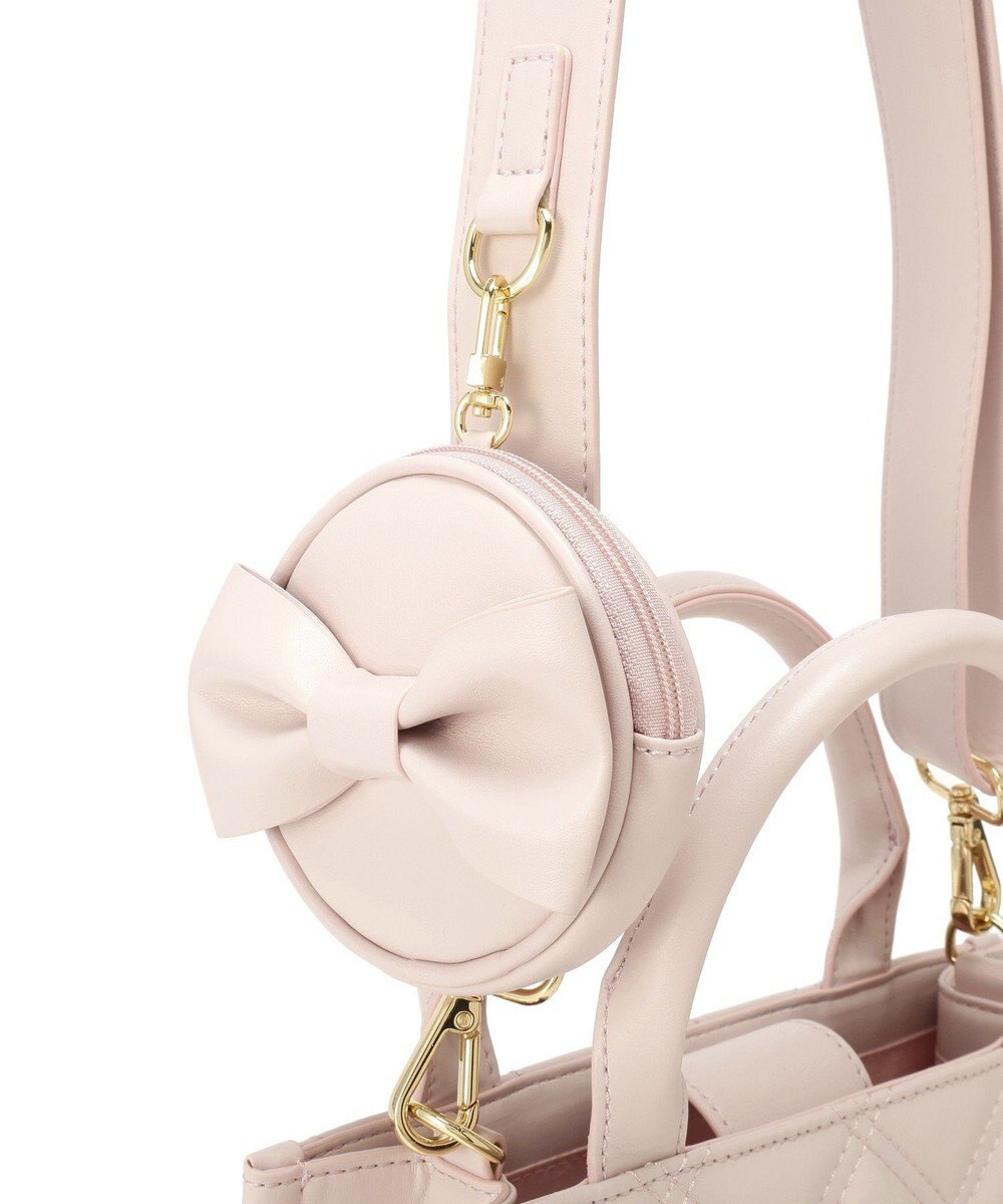 Maison de FLEUR ミニポーチ付きキルティングトートバッグ 