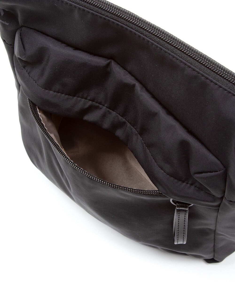 ACE BAGS & LUGGAGE World Traveler ミラ ショルダーバッグ  17531 ワールドトラベラー 