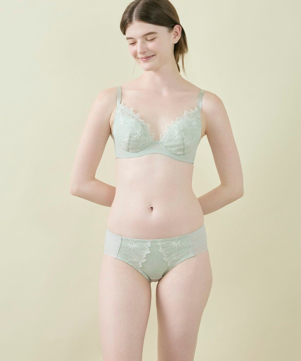 une nana cool 小さく見せるブラ ミニマイザーブラ レース 