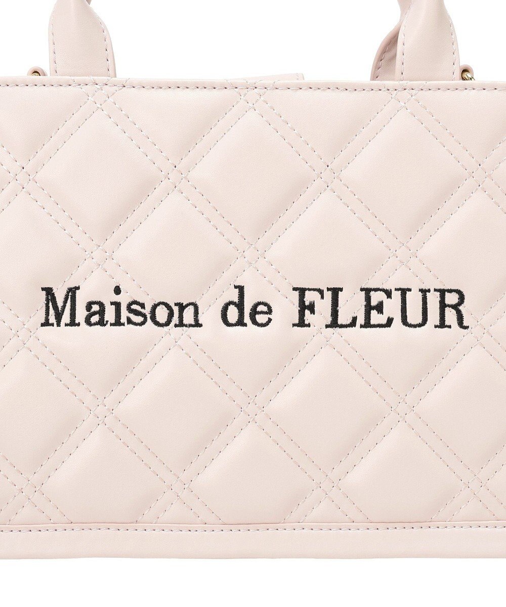 Maison de FLEUR ミニポーチ付きキルティングトートバッグ 