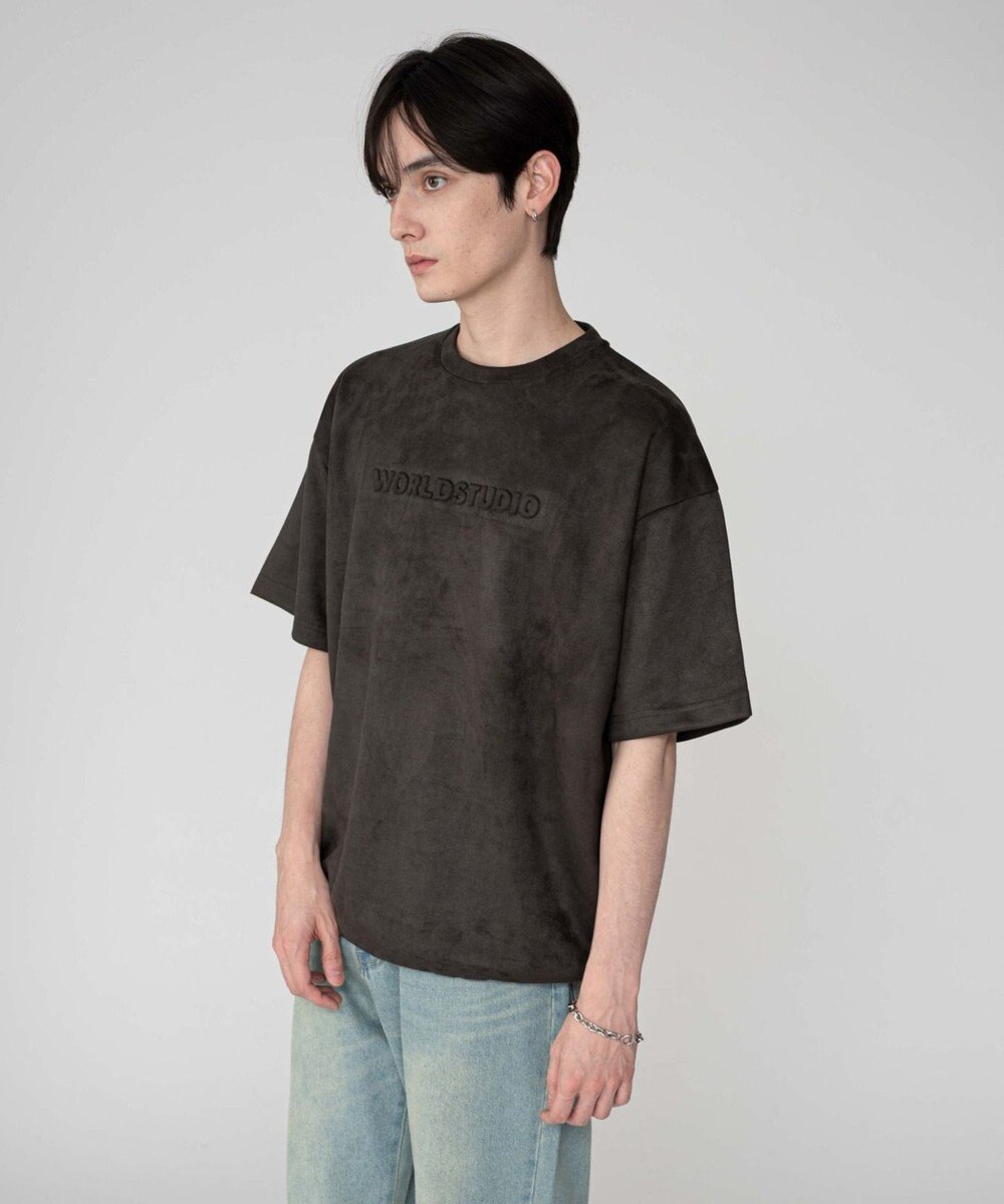 WEGO 【ユニセックス着用ITEM/MLサイズ展開】フェイクスウェードエンボスロゴT（SS） 