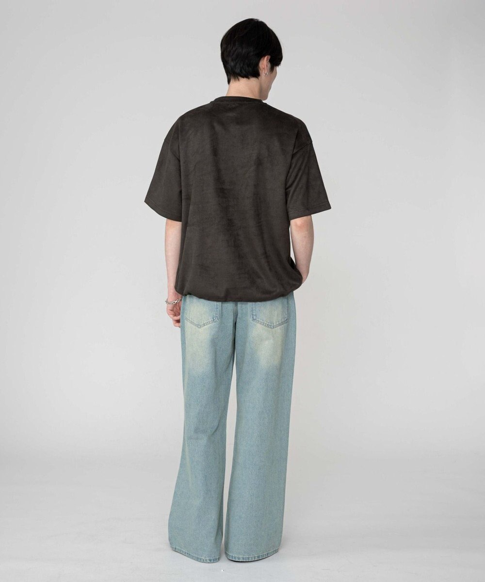 WEGO 【ユニセックス着用ITEM/MLサイズ展開】フェイクスウェードエンボスロゴT（SS） 