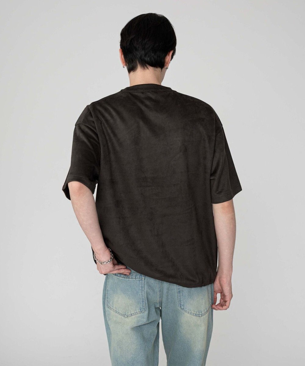 WEGO 【ユニセックス着用ITEM/MLサイズ展開】フェイクスウェードエンボスロゴT（SS） 