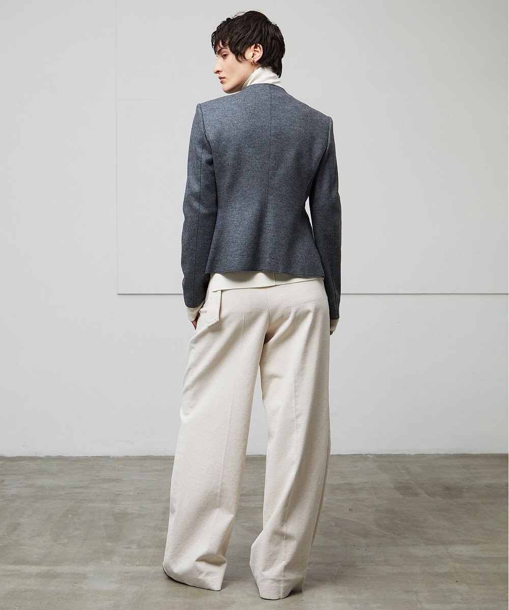 BEIGE， CORBY / ノーカラージャケット 