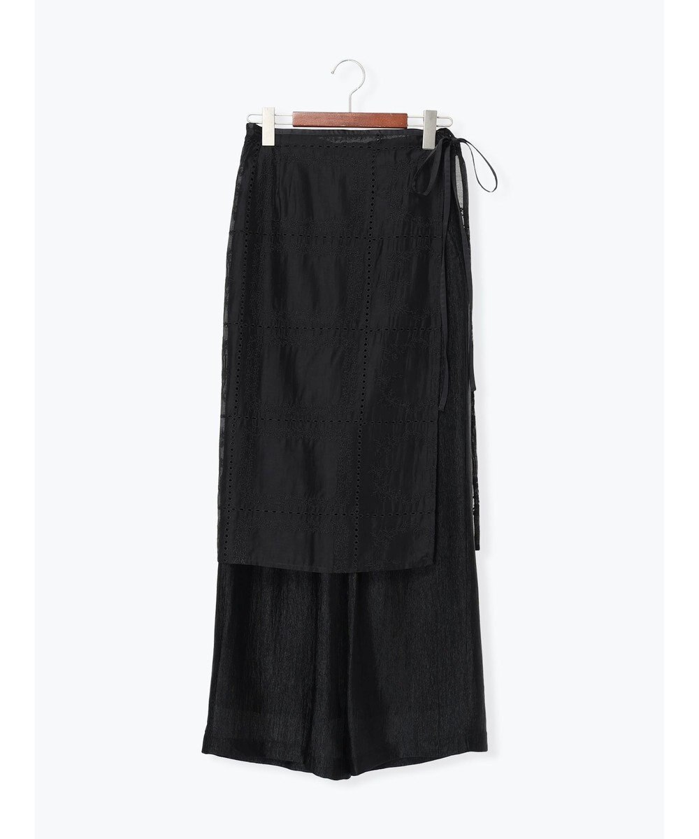 Te chichi チーフ刺繍ラップスカート付きパンツ 