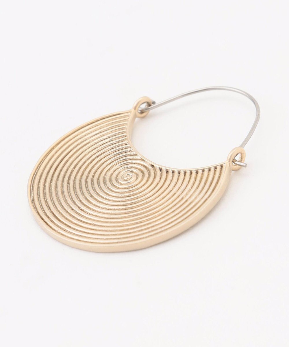 自由区 スワール ピアス 