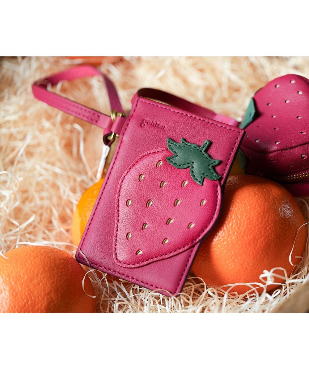 genten フルーツマーケット はみ出しパスケース「いちご」 
