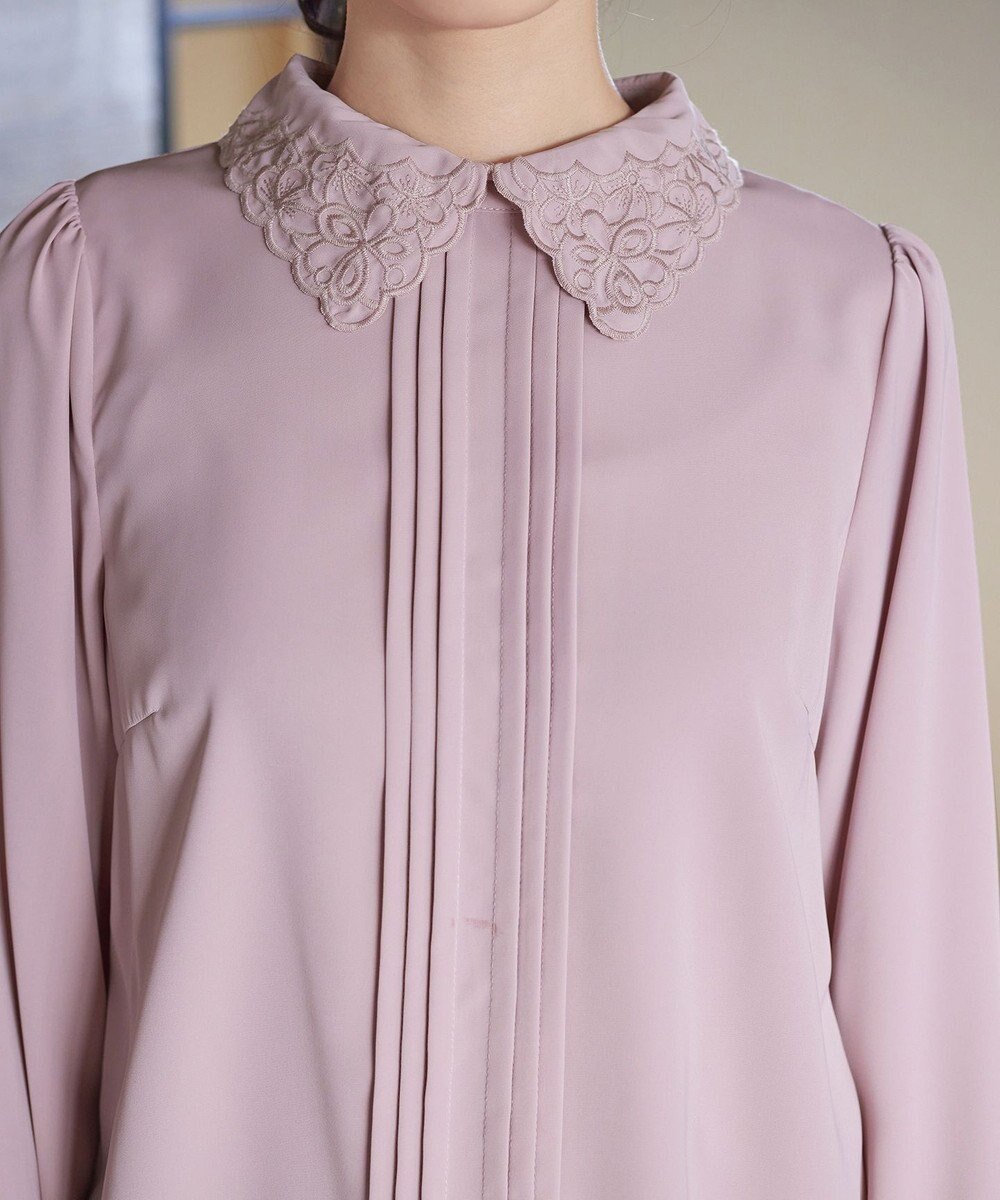 Tiaclasse L 【洗える】襟刺繍ピンタックブラウス 