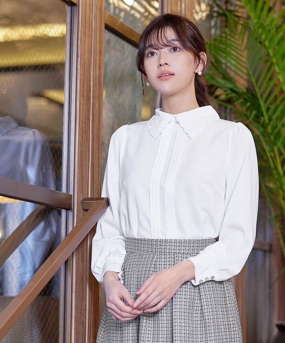 Tiaclasse L 【洗える】襟刺繍ピンタックブラウス 