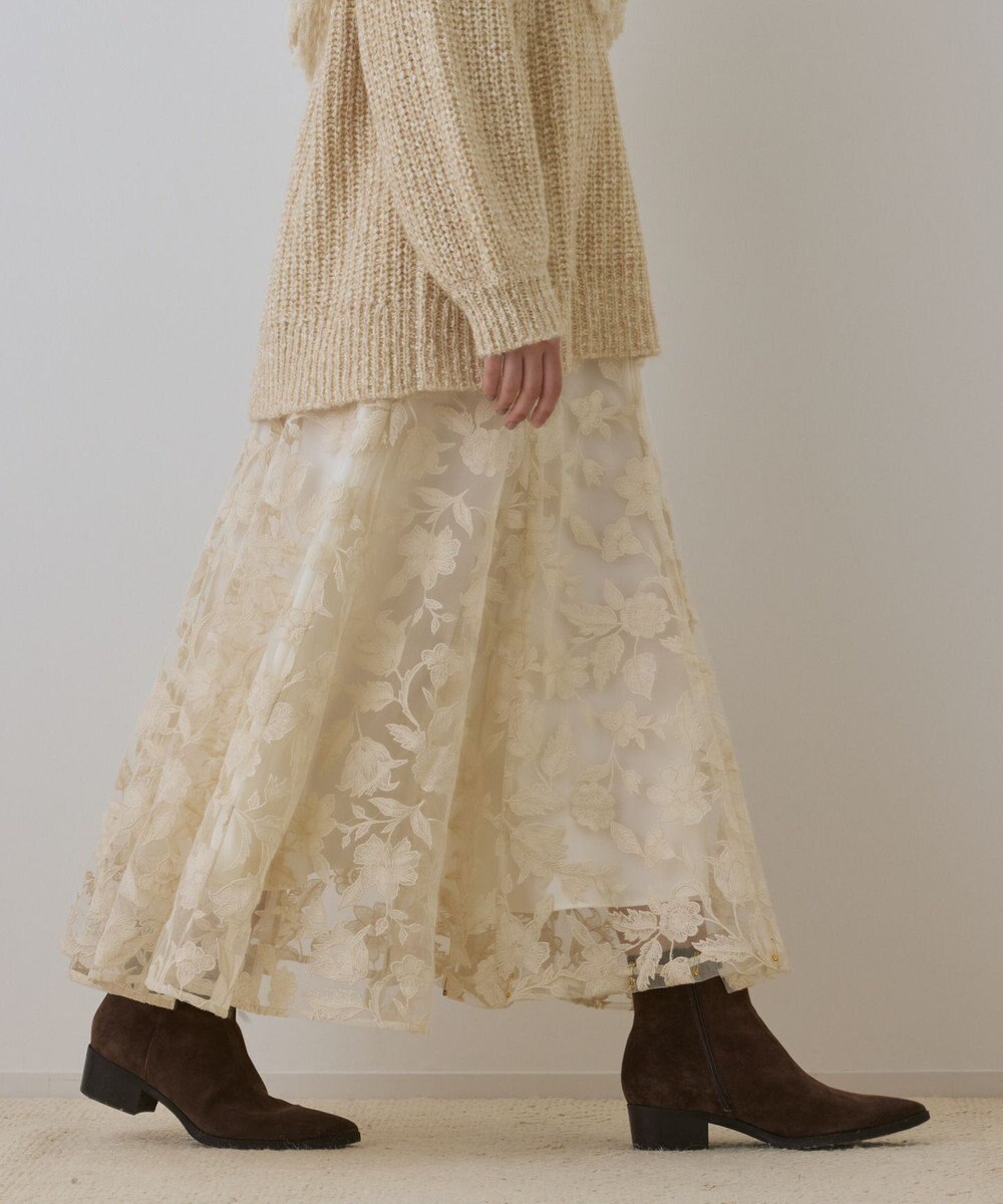 GRACE CONTINENTAL エンブロイダリーフレアスカート 