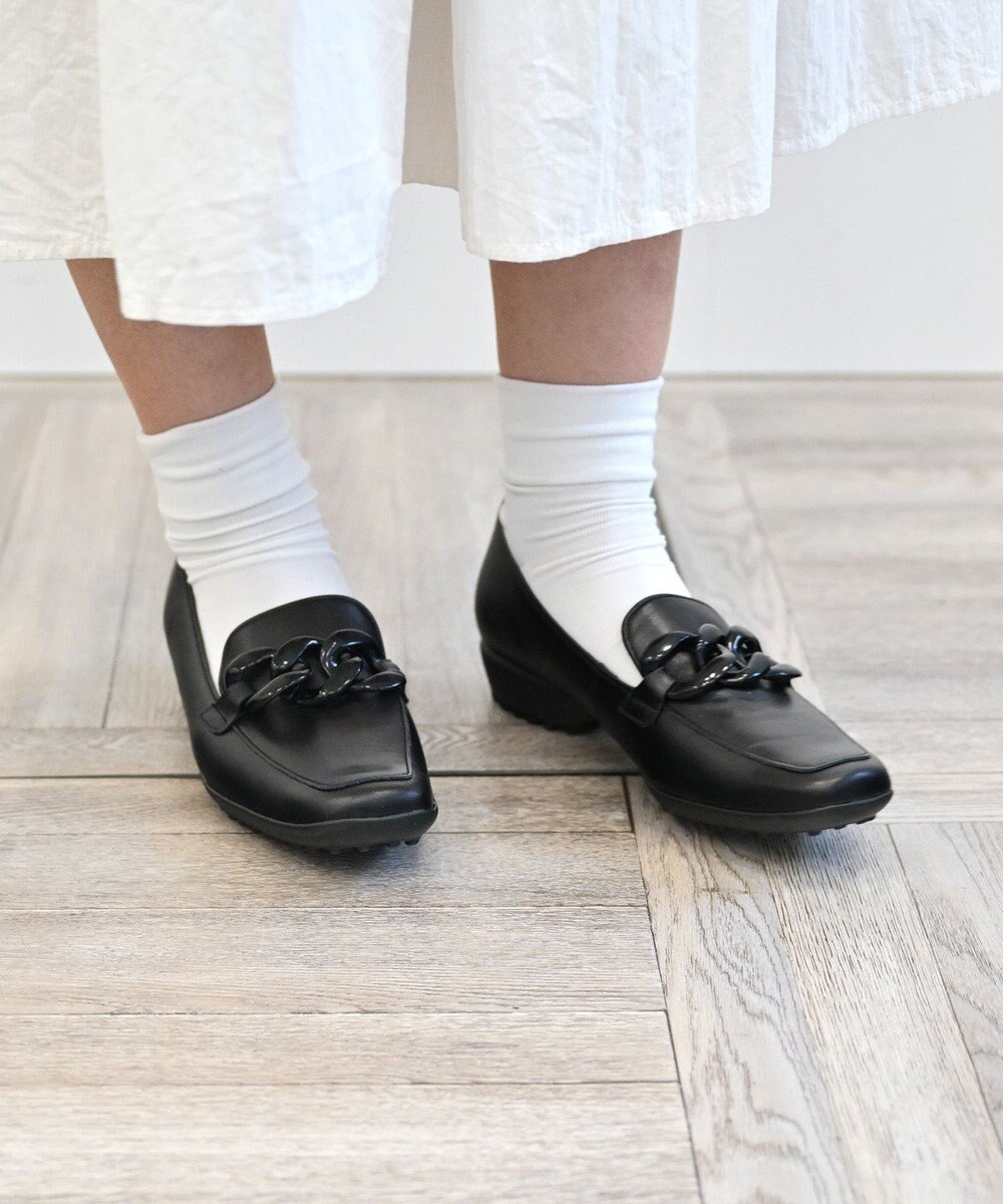 Pointer 【石岡真実さん着用】日本製 本革超軽量チェーンモチーフローファー 