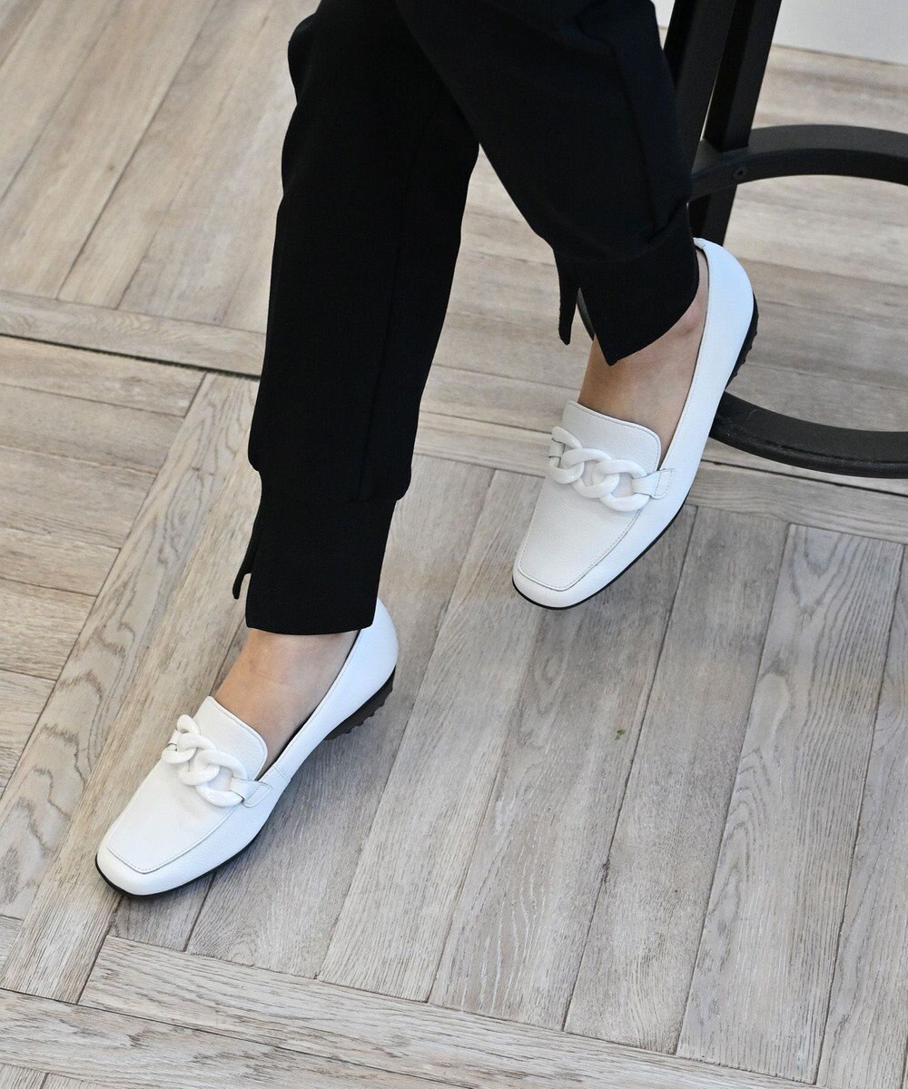 Pointer 【石岡真実さん着用】日本製 本革超軽量チェーンモチーフローファー 