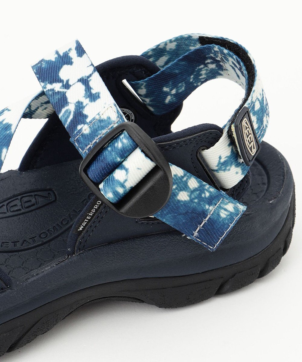 JOSEPH ABBOUD MOUNTAIN KEEN ZERAPORTII サンダル 