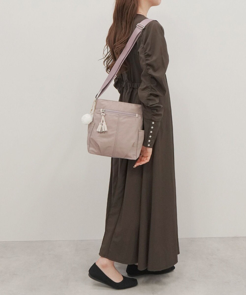 ACE BAGS & LUGGAGE kanana project collection タッセル-e ショルダーバッグ 縦 68871 