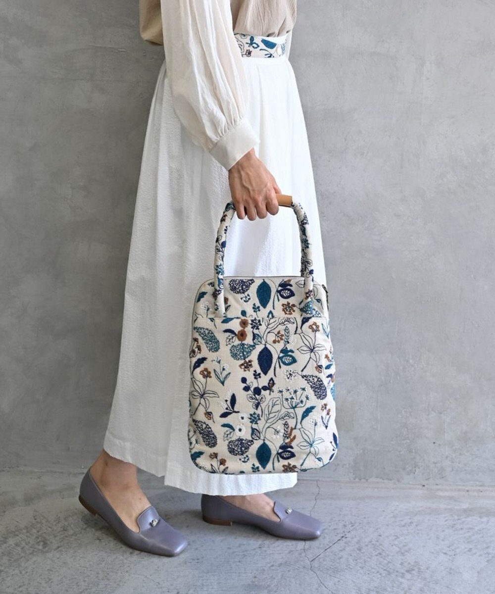 AND WOOL 筆記帳刺繍のバッグ 