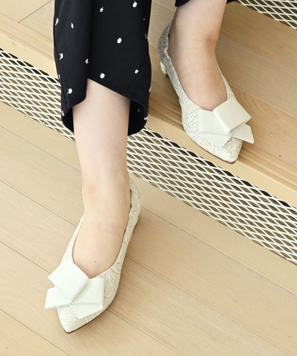 nouvelleRobe Oū 【本革・高反発】Big Ribon ポインテッドトゥ ヒールパンプス 