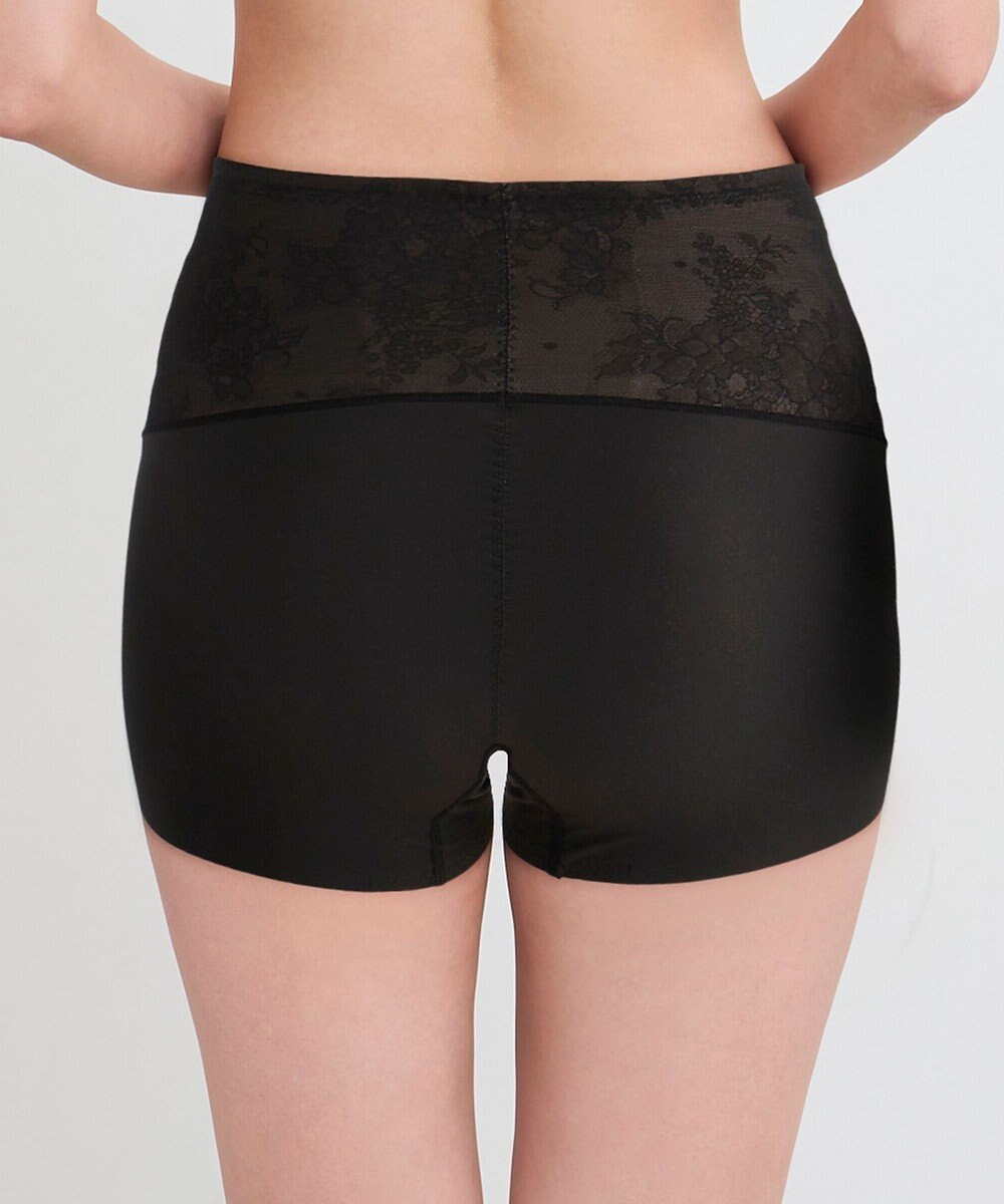 WACOAL 【SUHADA 肌リフト プラス】 ガードル ショート丈 下半身のたるみをリフトアップ ジャストウエスト スハダ GRC324 /ワコール 