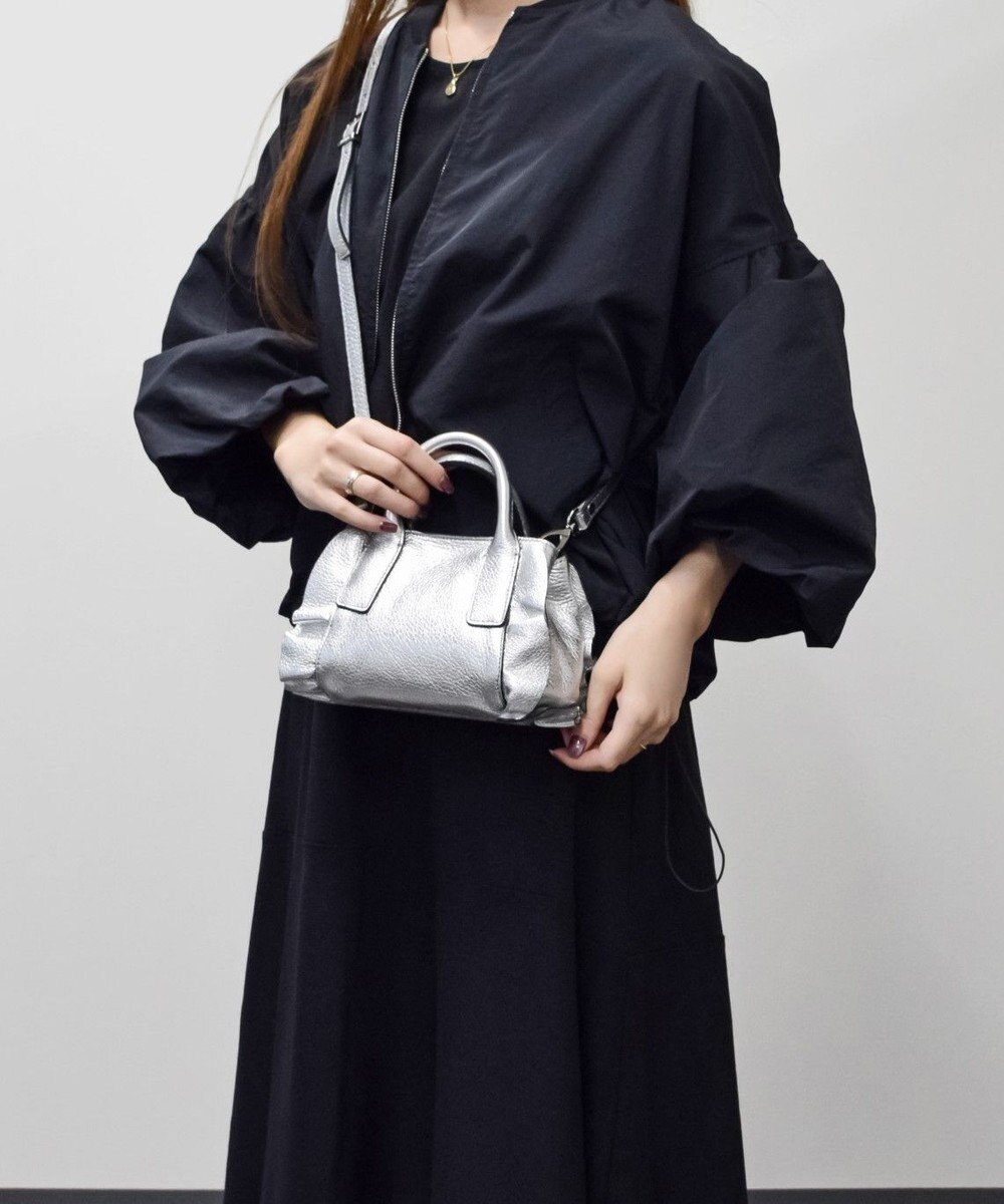 INTER-CHAUSSURES 【RIPANI】メタリックレザーフリルデザインミニバッグ 