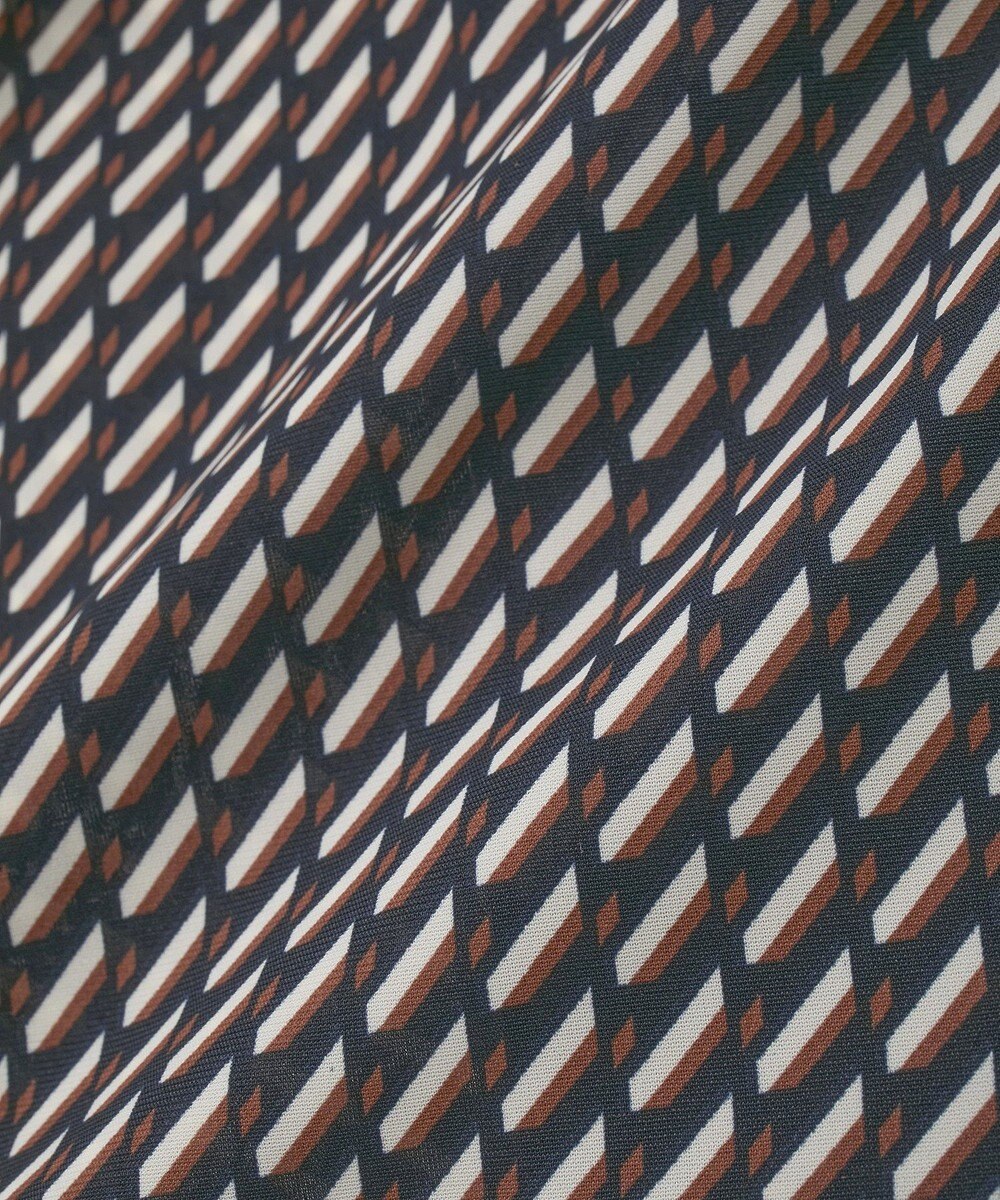 YECCA VECCA ジオメ柄ボウタイブラウス 