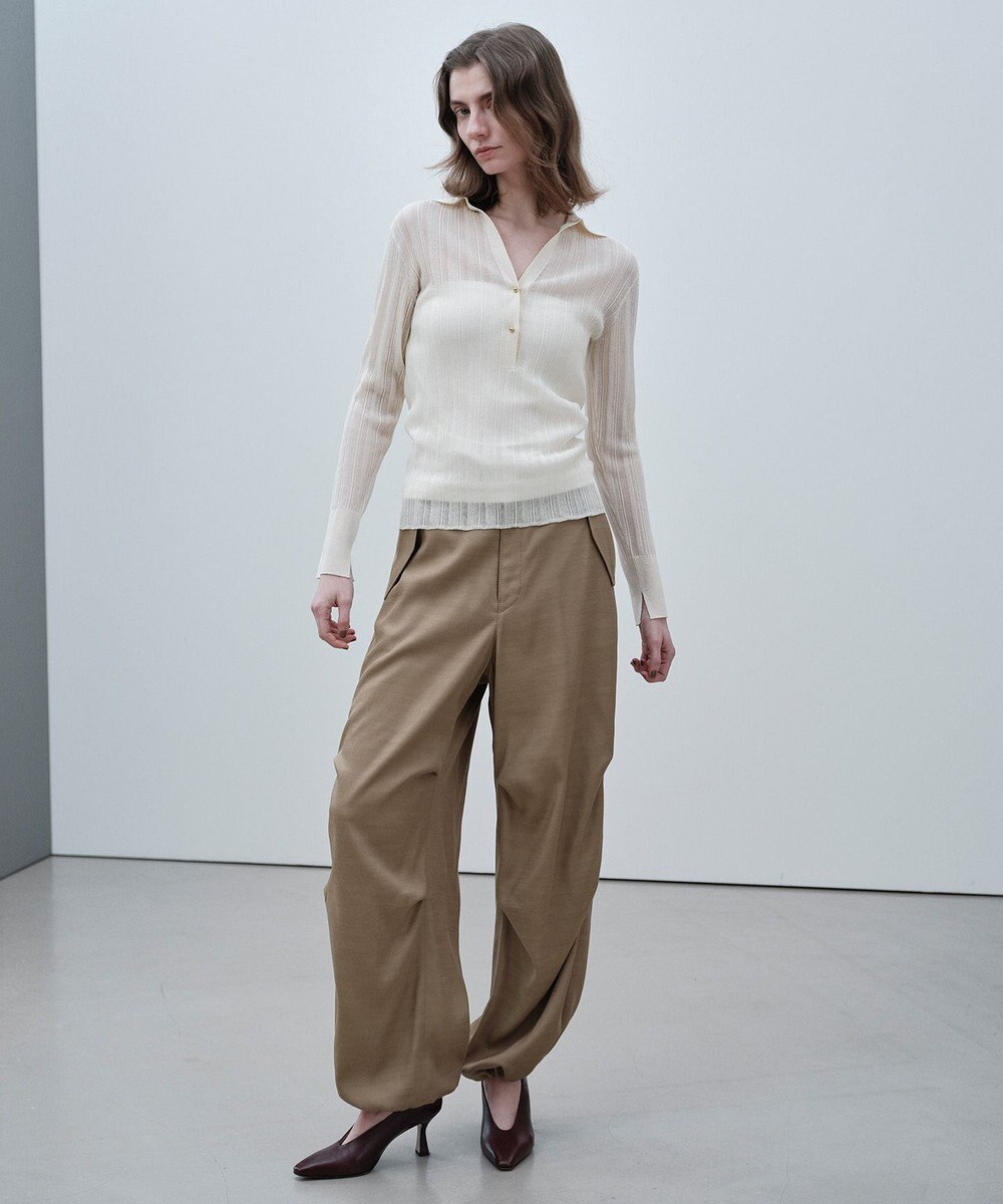 BEIGE， GOVERNOR / シアーリブ スキッパーニット 