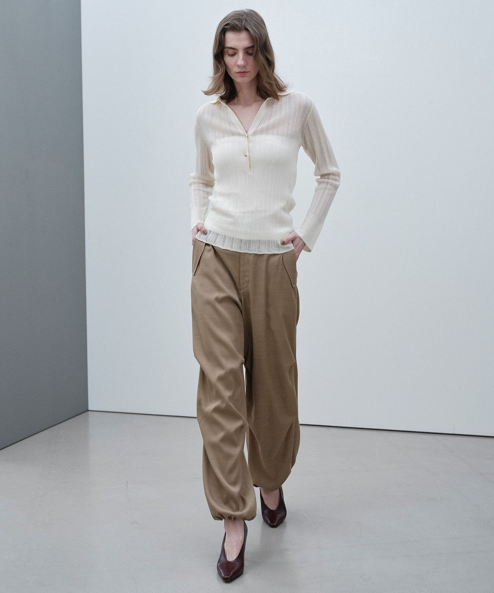 BEIGE， GOVERNOR / シアーリブ スキッパーニット 