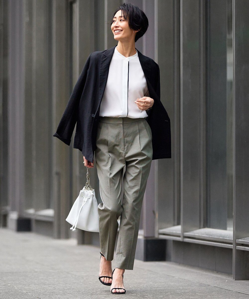 ICB L 【新色追加・接触冷感・UVケア・速乾・洗える】BackSatinAmunzen 5分袖バンドカラーブラウス 