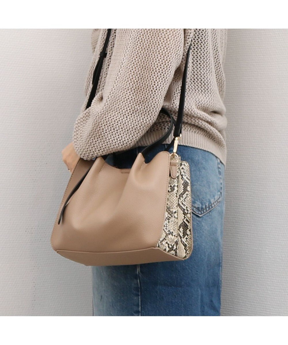 UNBILLION カシュカシュ cachecache / フェイクレザーショルダーバッグ付スクエアトート 