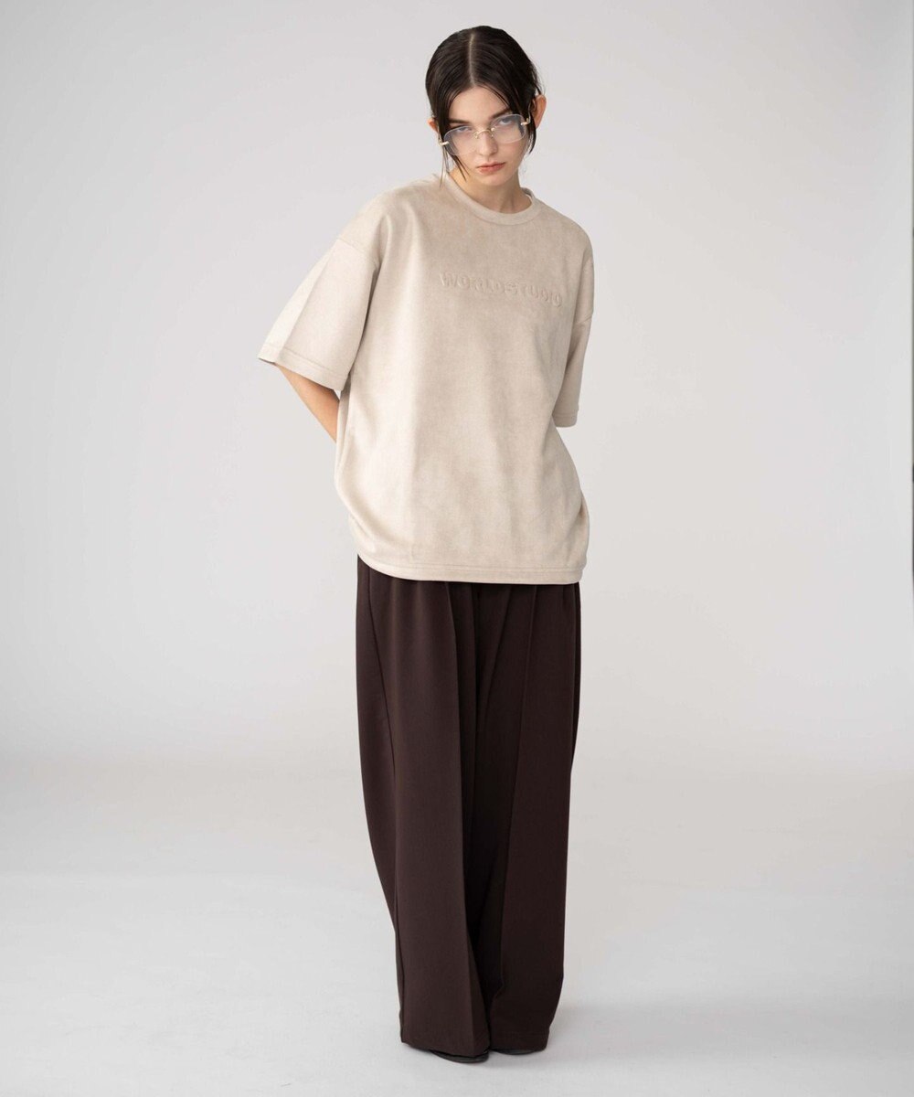 WEGO 【ユニセックス着用ITEM/MLサイズ展開】フェイクスウェードエンボスロゴT（SS） 