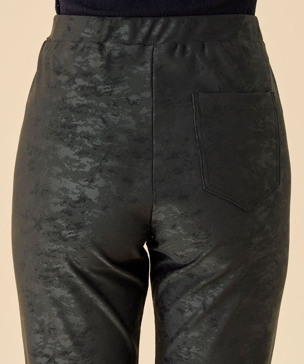 Chacott カモフラブーツカットパンツ 