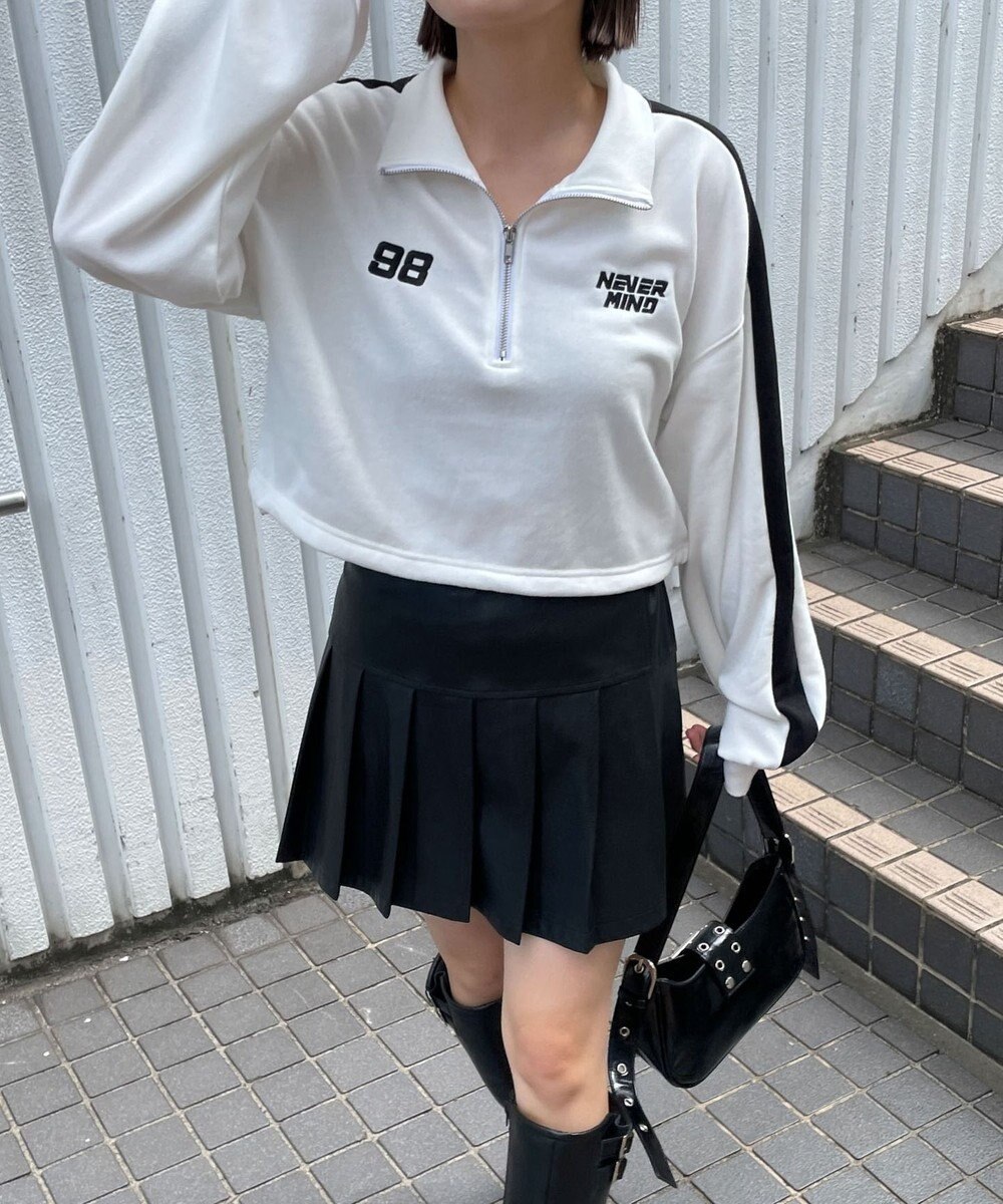 WEGO 刺繍ハーフジップショートスウェット 