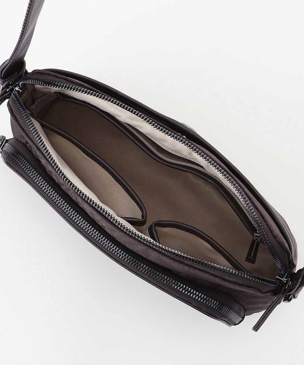 Y'SACCS モノグラムジャカード　ハーフムーンショルダー 