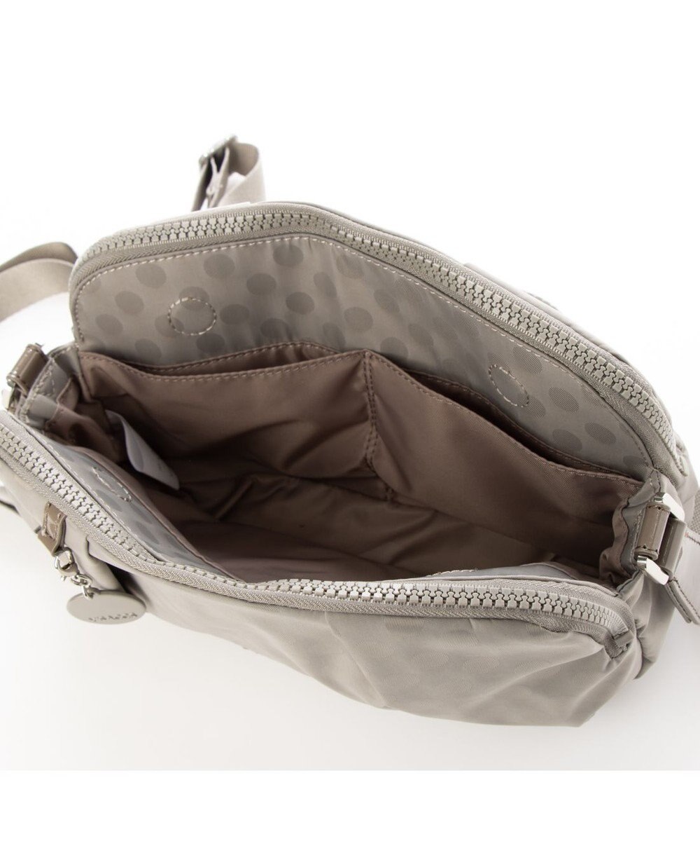 Y'SACCS Polka Dots ポシェット 