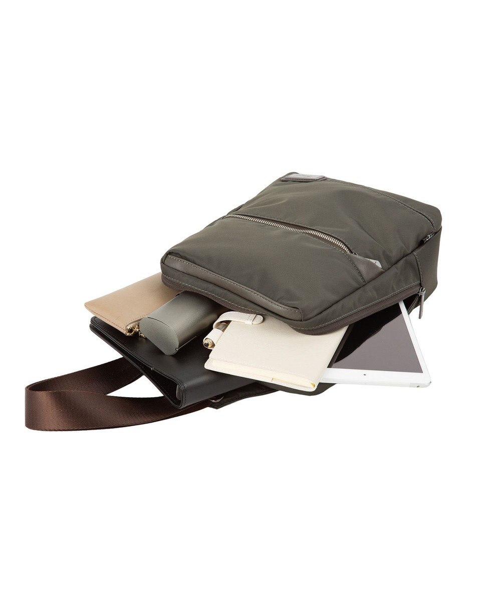 ACE BAGS & LUGGAGE Arcapel バネオ ボディバッグ 68832 アルカペル 