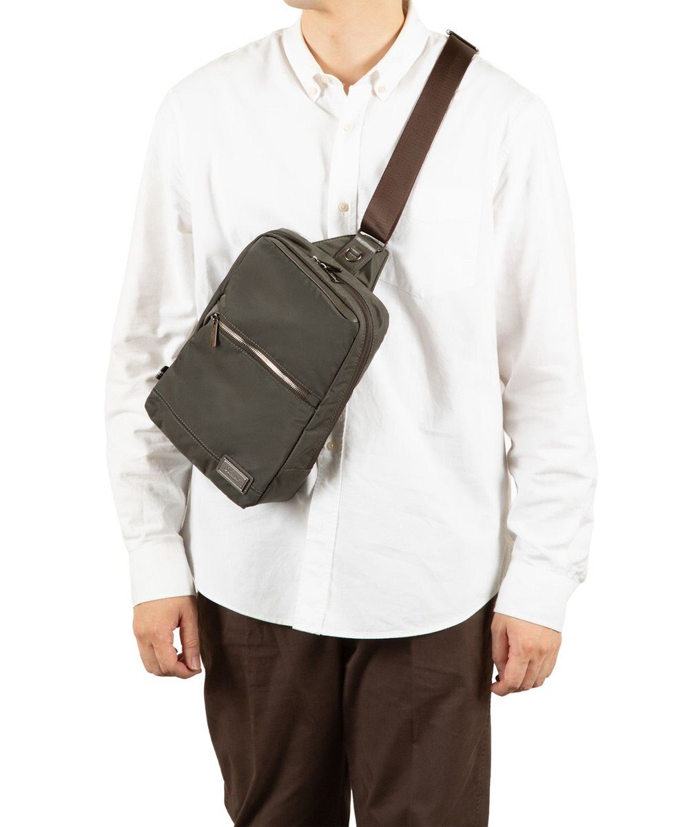 ACE BAGS & LUGGAGE Arcapel バネオ ボディバッグ 68832 アルカペル 