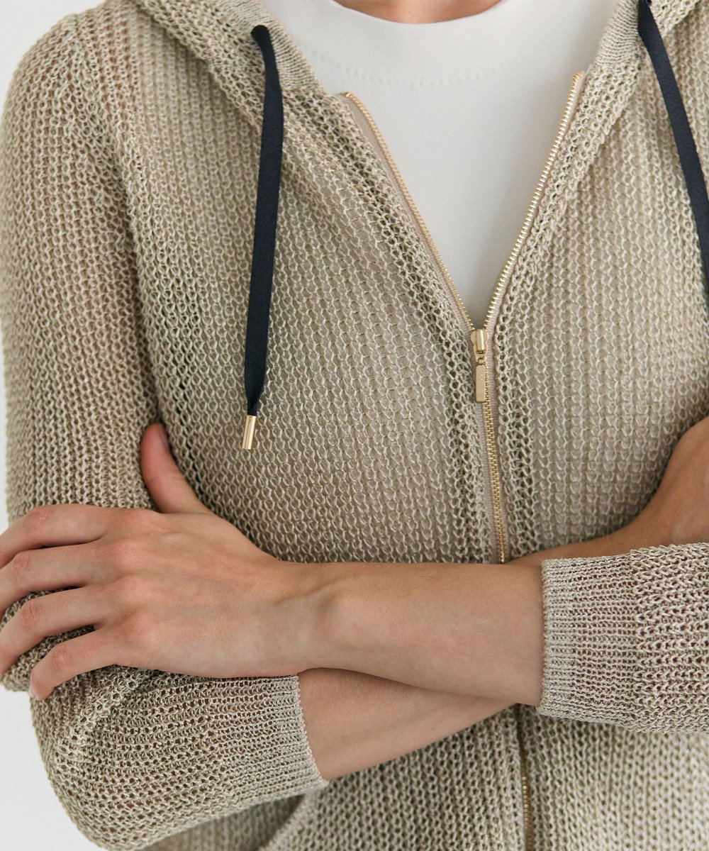 BEIGE， OPTICAL / ペーパーヤーンフーディージップニット 