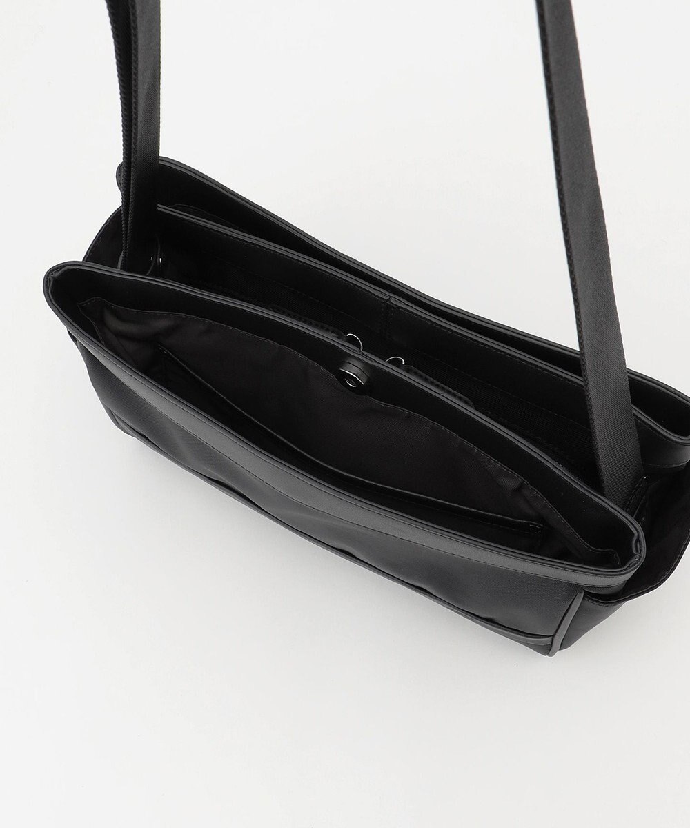 Y'SACCS トラベル ホライズンショルダー 