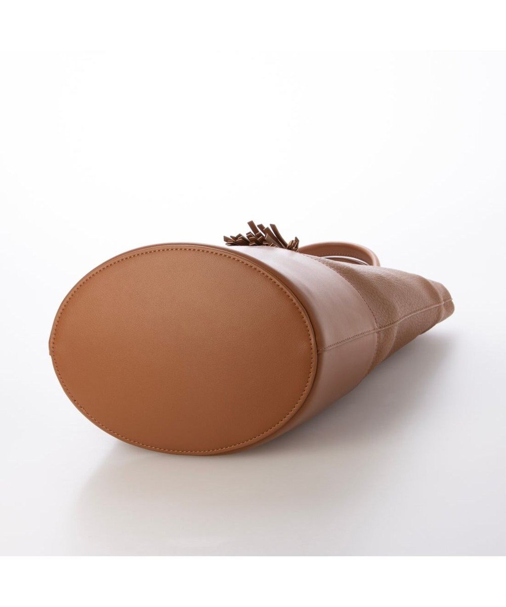 UNBILLION カシュカシュ cachecache / タッセル付きバケツ2wayバッグ 