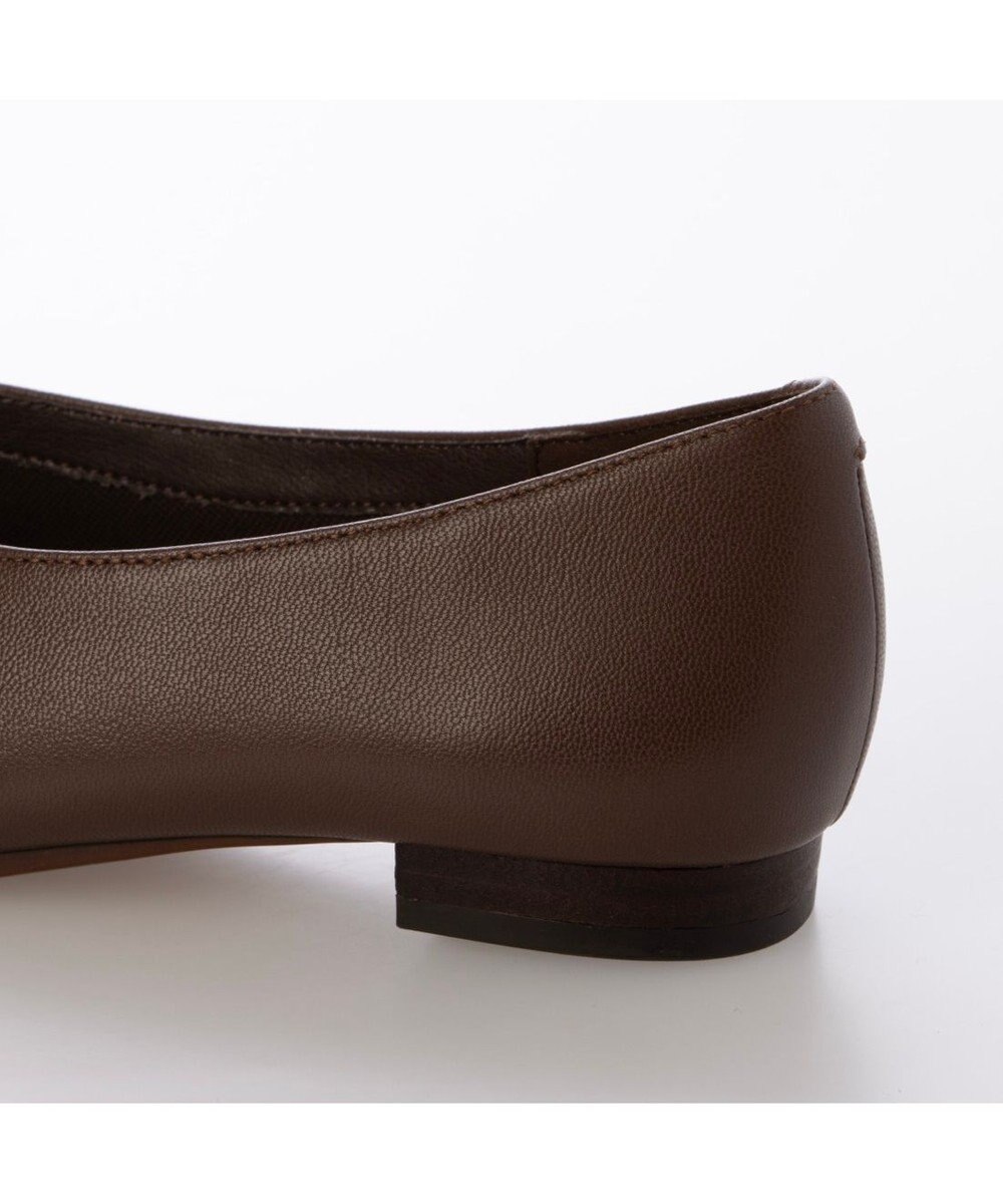 ing <ing>【WEB限定】スクエアトゥVカットフラットシューズ 