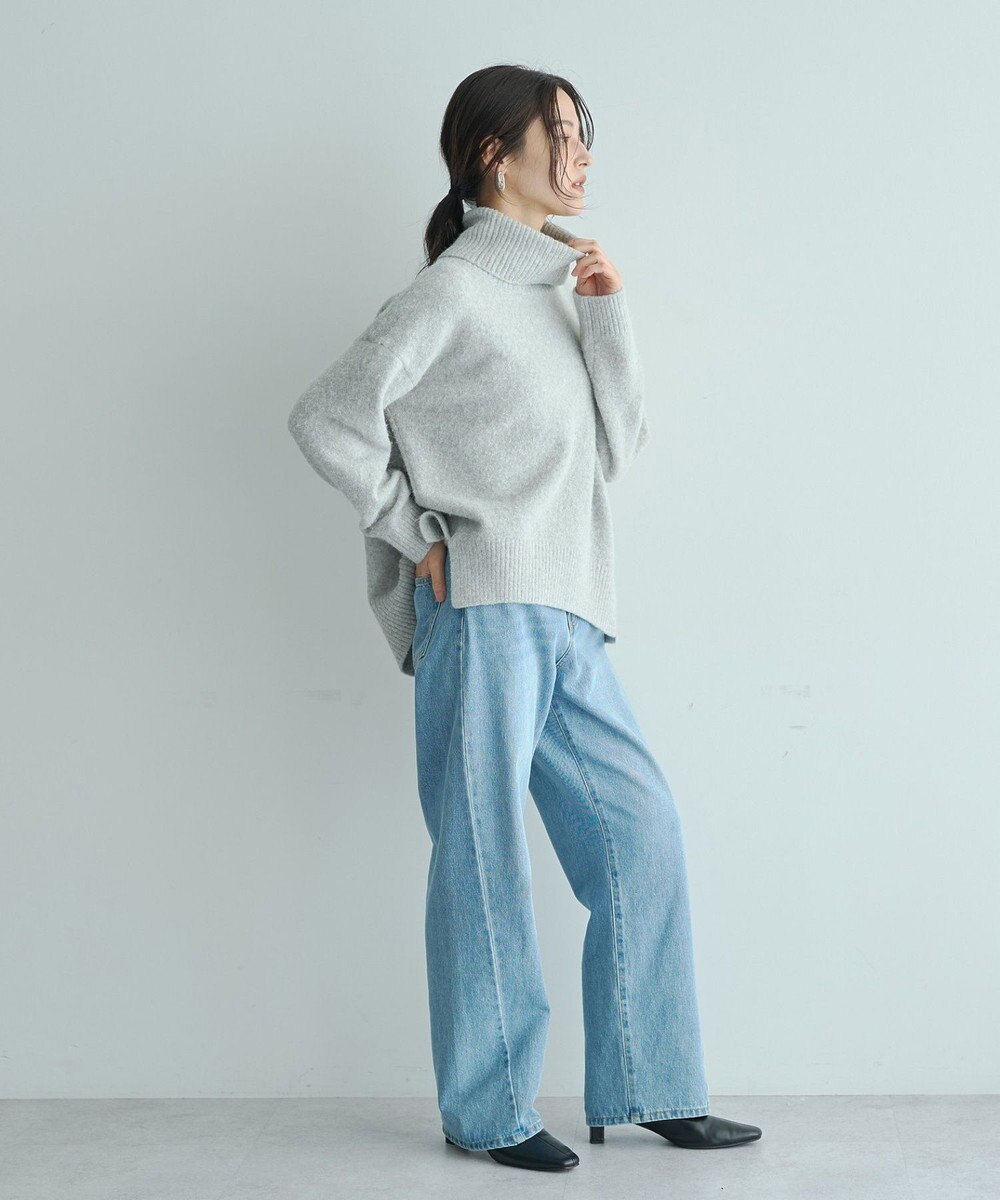 YECCA VECCA スリットタートルネックニット 