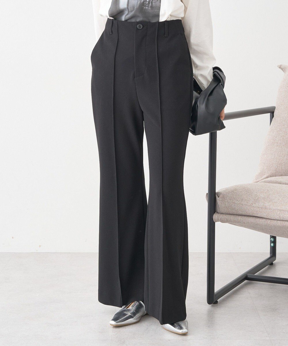 earth music&ecology センターシームフレアパンツ 