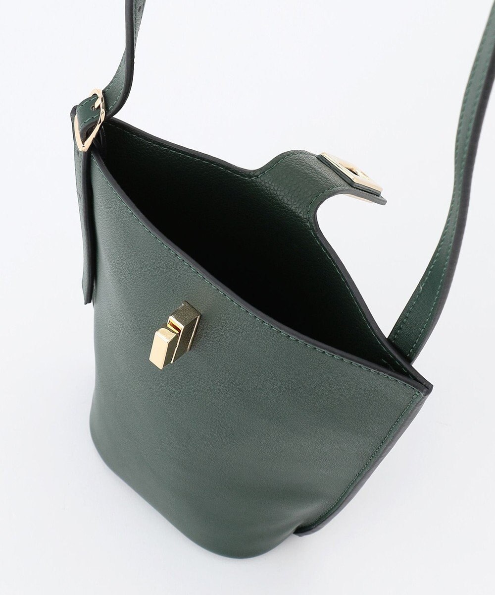 23区 アウトシームポシェット 