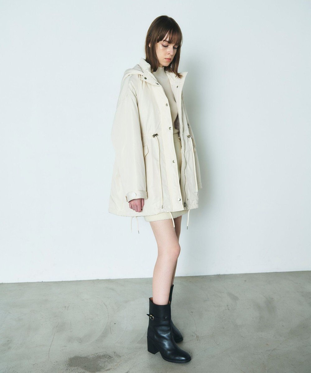 GRACE CONTINENTAL ボリュームハーフコート 