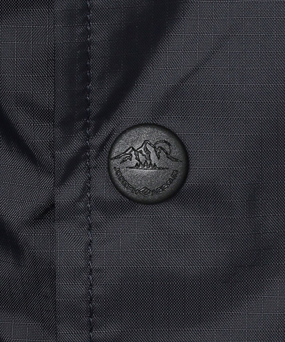 JOSEPH ABBOUD MOUNTAIN 【UNISEX】リサイクルナイロンリップ コート 