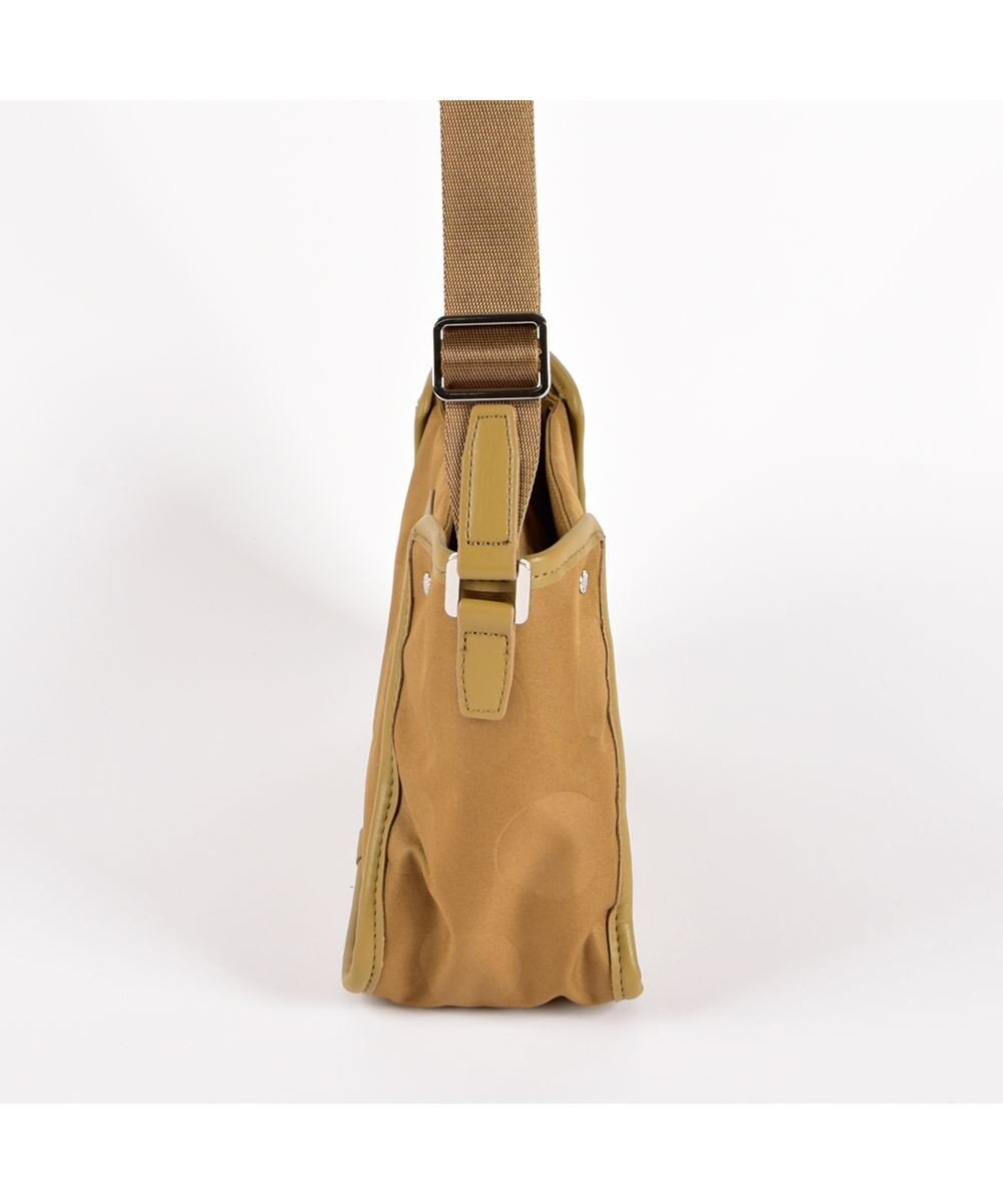 Y'SACCS ヒートエンボス ポルカドットポシェット 