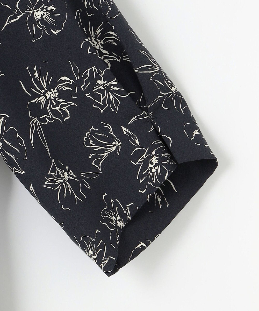 J.PRESS LADIES L 【洗える】ラインフラワープリント ブラウス 