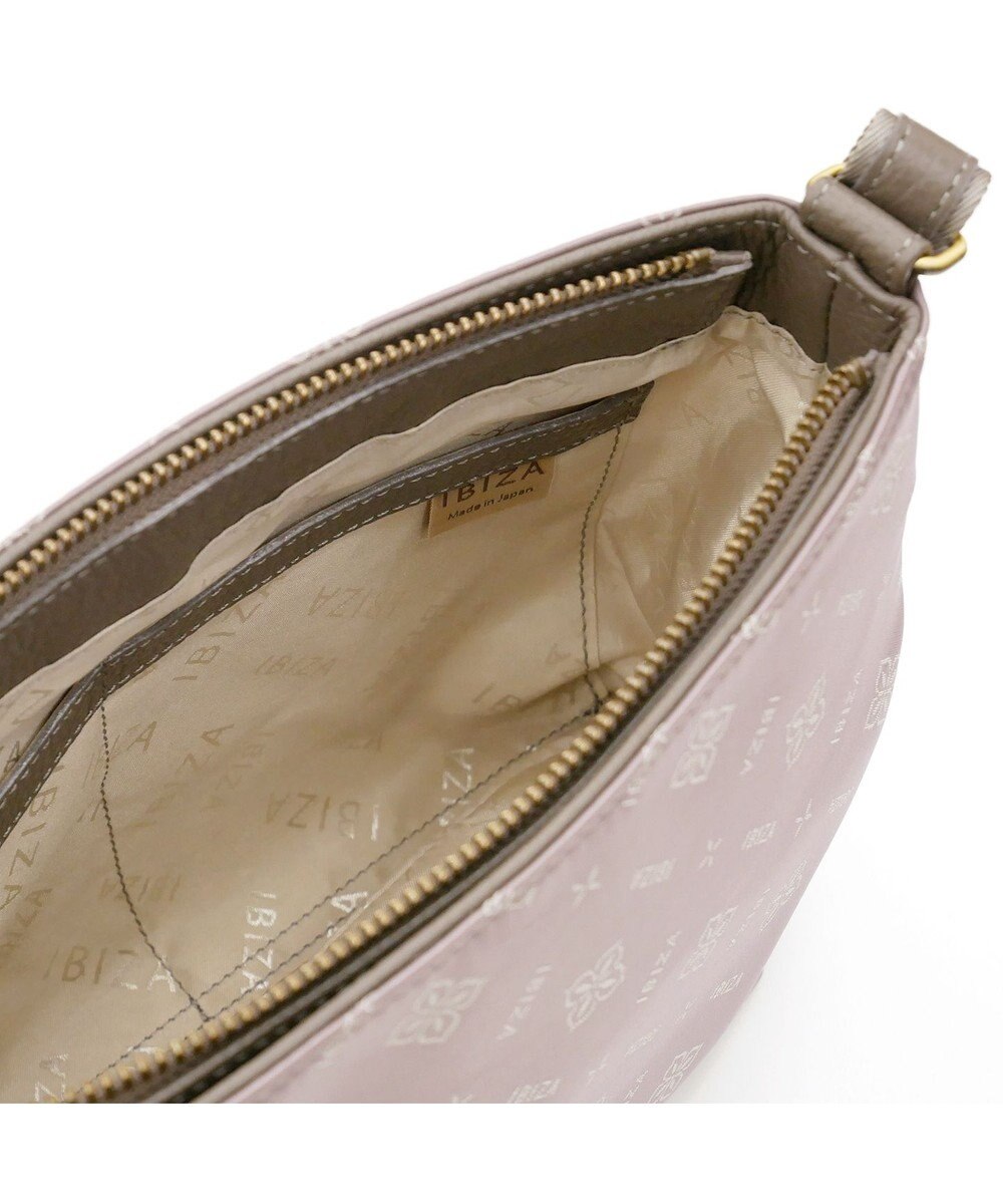 IBIZA ロゴナイロン　ショルダーバッグ 