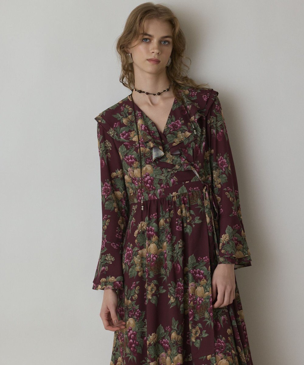 GRACE CONTINENTAL ボタニカルベリープリントワンピース 