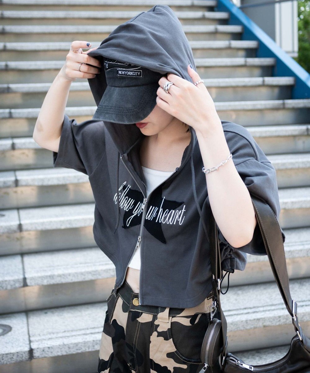 WEGO スターロゴ半袖ジップパーカー 