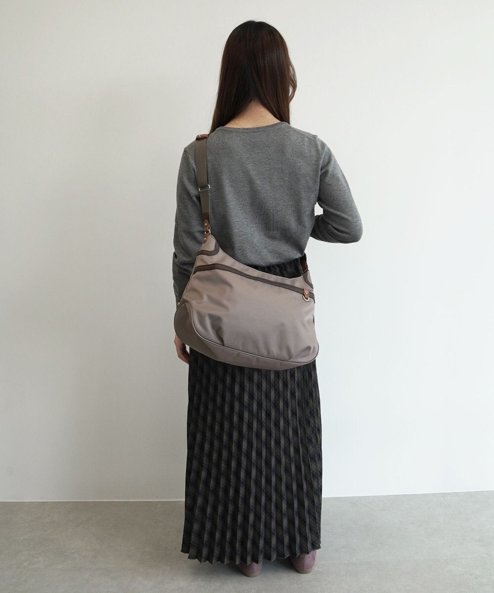 ACE BAGS & LUGGAGE PROGRES アベス ショルダーバッグ 舟形 20183 プログレ 